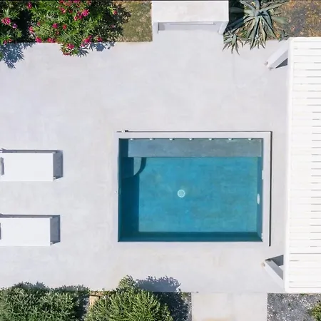 Molos Beachfront Villa Molos (Paros)